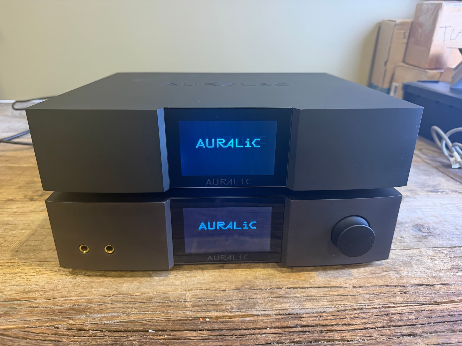 Auralic VEGA G2 DAC with LEO GX Master Clock — view 1